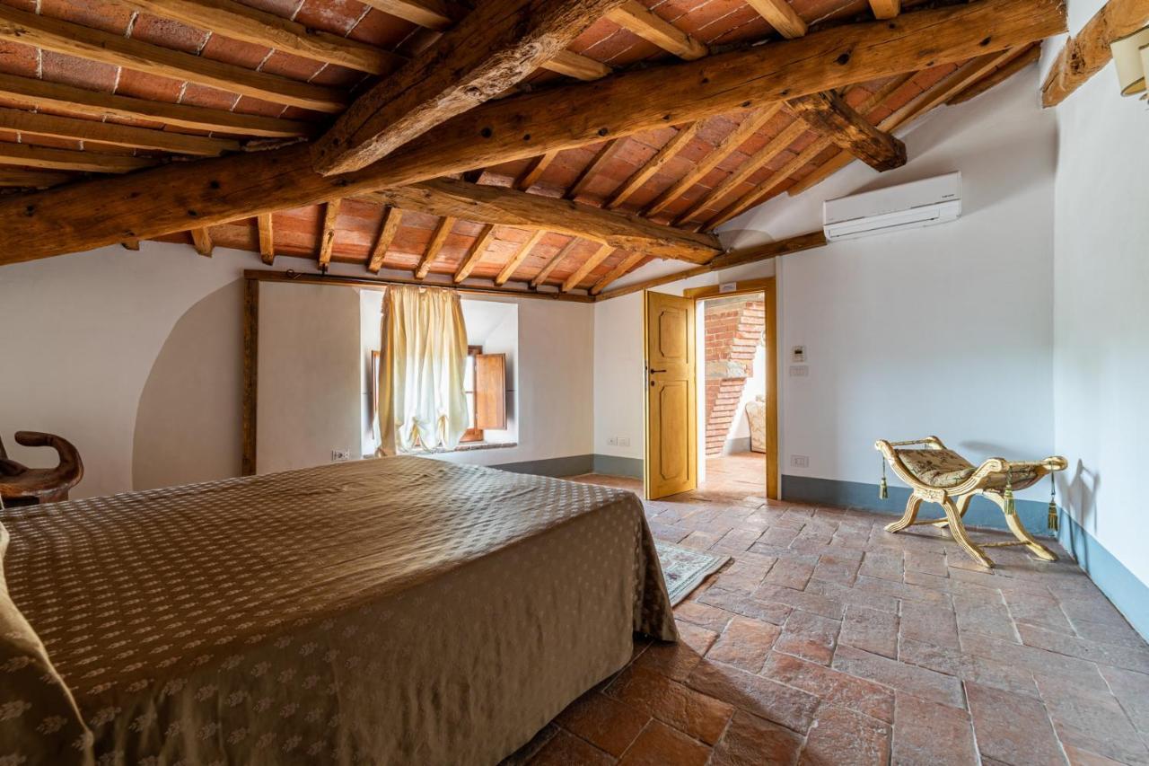 B&B Castello La Pia Dama Residence Guazzino 외부 사진
