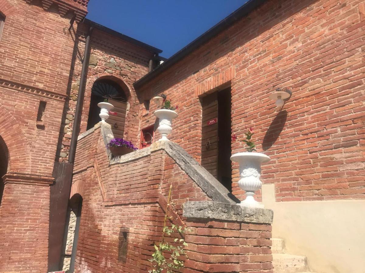 B&B Castello La Pia Dama Residence Guazzino 외부 사진